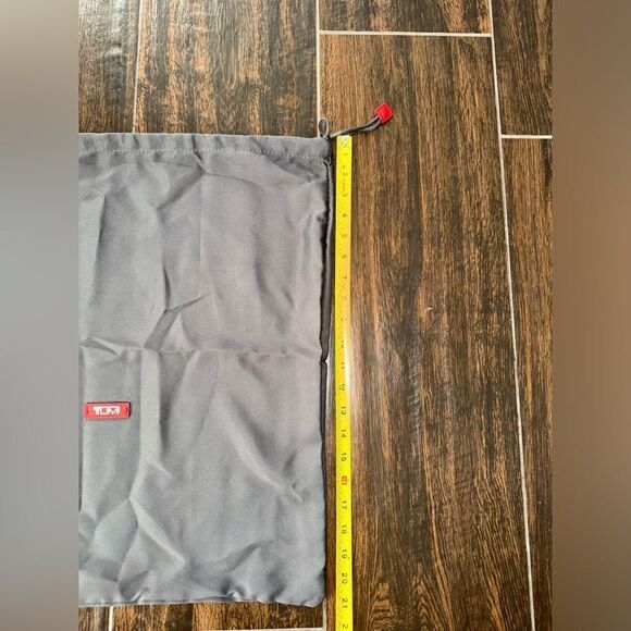 Tumi large dust grey dust bag - Picture 4 of 5